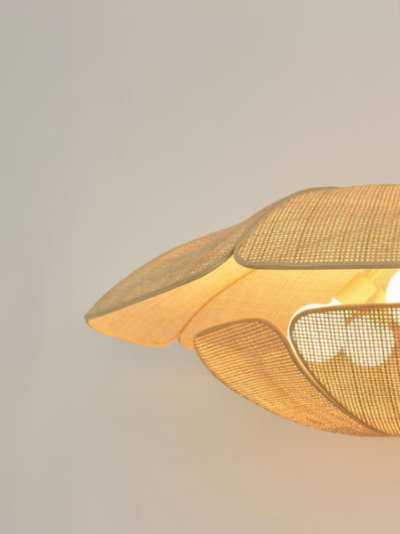 market-set-metal-and-cane-suspension-coquilage-d110