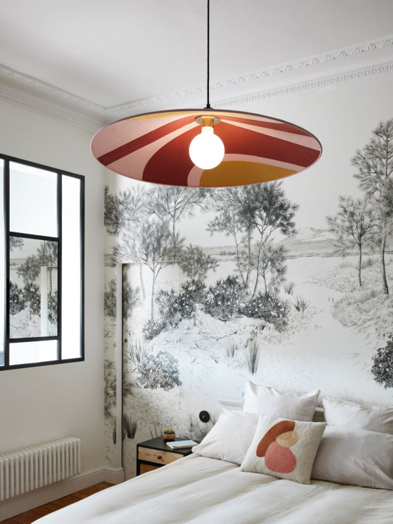 market-set-suspension-seventies-rose-sonia-laudet