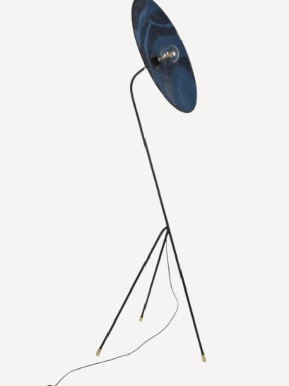 market-set-lampadaire-en-metal-peint-sonia-laudet