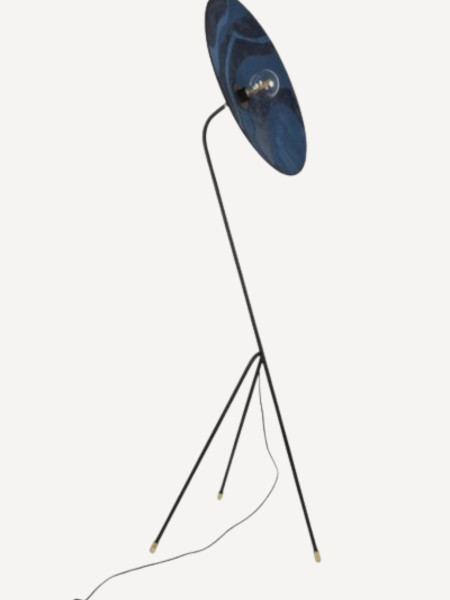 market-set-lampadaire-en-metal-peint-sonia-laudet