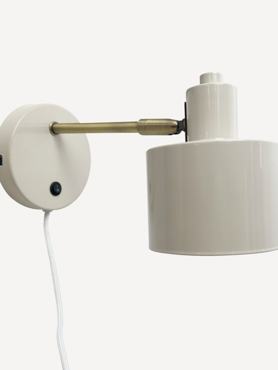dyberg-larsen-metal-wall-lamp-ocean