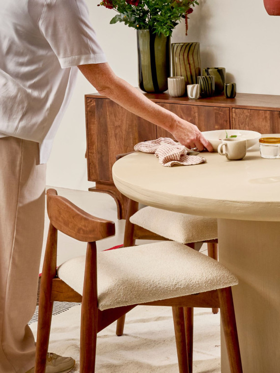 round-breakfast-table-lime-piastro-d150-h76cm