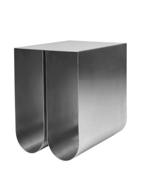 kristina dam Table d’appoint incurvée en acier brut Curved