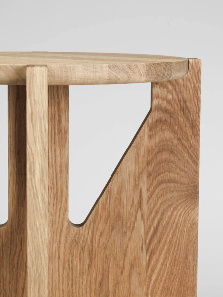 kristina dam tabouret simple chene