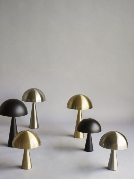 Hubsch Mush Large table lamp in black metal