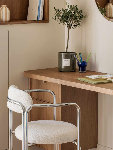 Gabrielle Paris Hortense table armchair in chromed steel and bouclette fabric