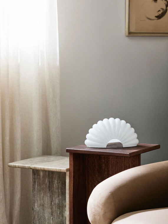 Lampe à poser finition chromée, Chia