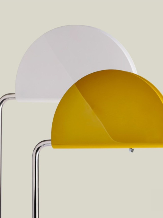 DCW Lampadaire chromé avec socle en marbre Mezzaluna