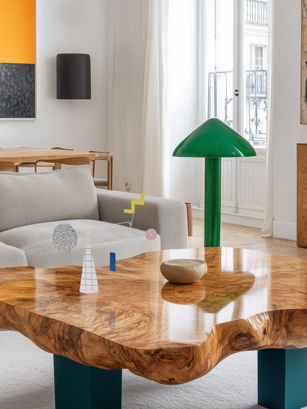 Mobile standing Sydney | Volta Mobile