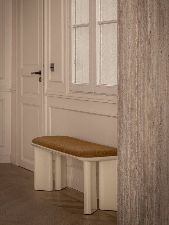 Gabrielle Paris banc Lazare bois laqué crème · vue de face