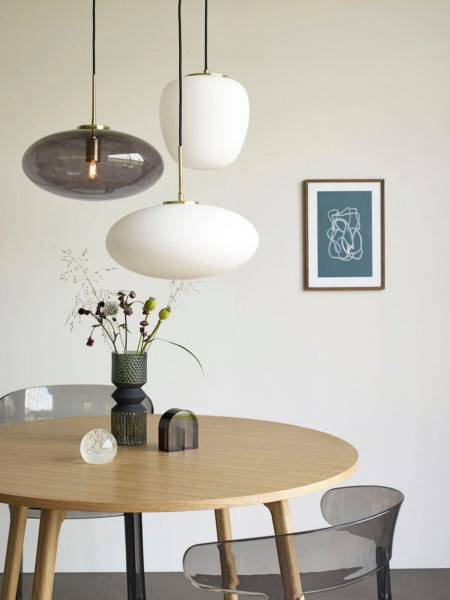 Hubsch Muse Hanging lamp in opaline glass