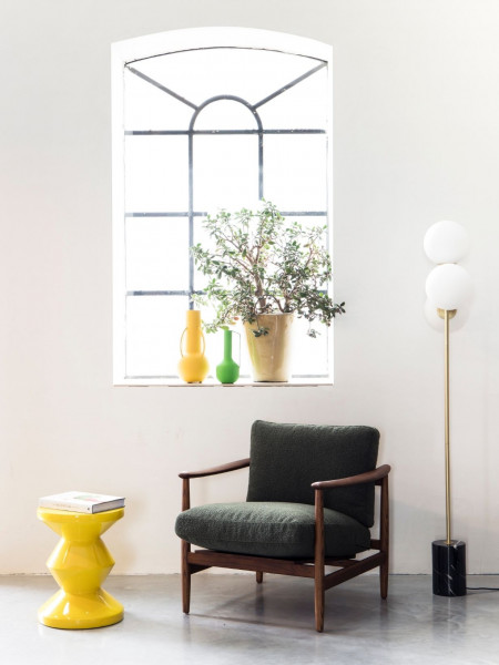 Fauteuil en frêne foncé Todd Pols potten