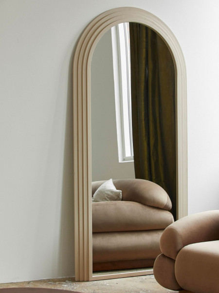 Rounded wall mirror with beige metal frame Falco Nordal