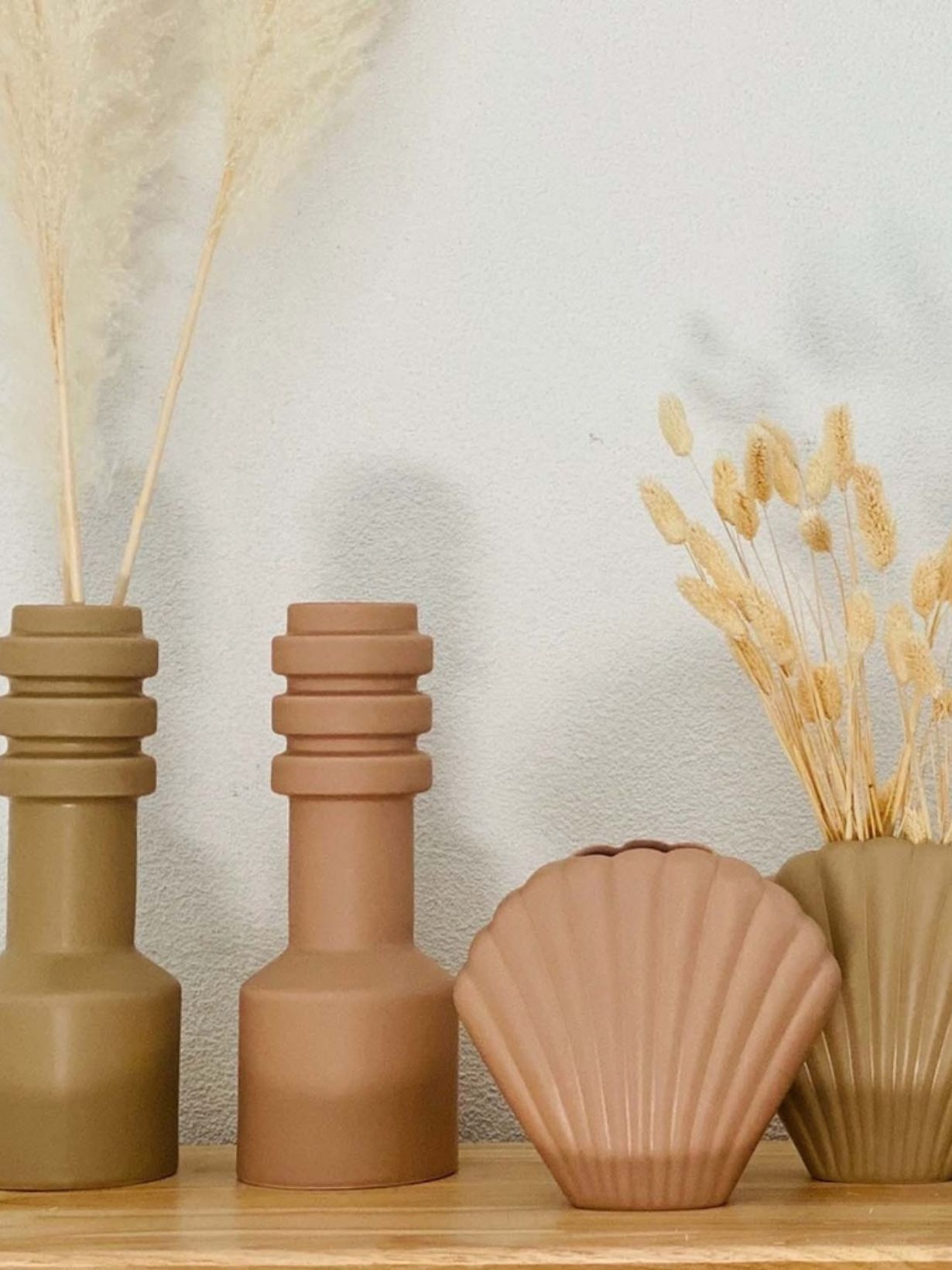 Objet Vase Coki en céramique coquillage beige et nude