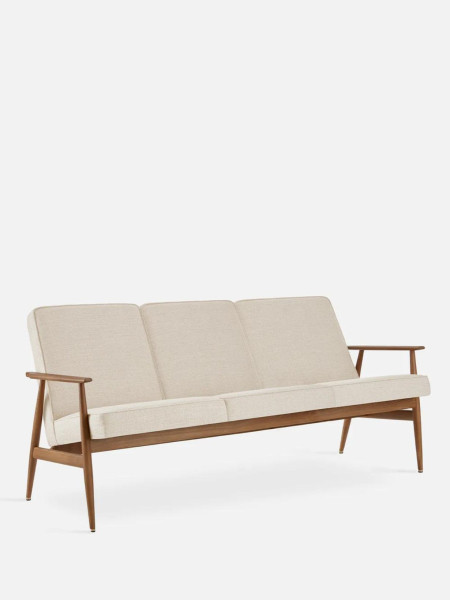 366 concept 3-seater sofa in solid ash Fox in cream coco fabric