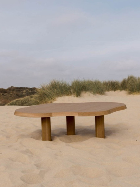 Varnished wood coffee table, Jeanne