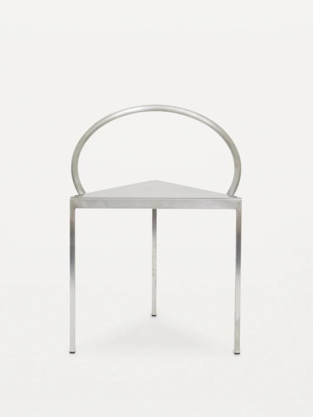 Steel chair, Triangolo frama