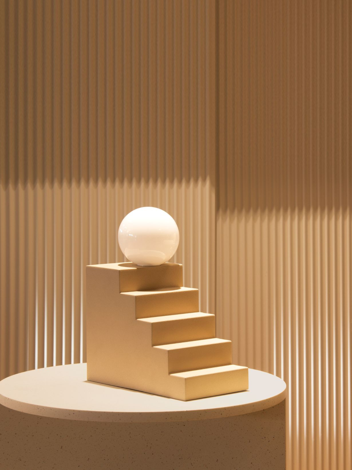 Oblure-Stair table lamp
