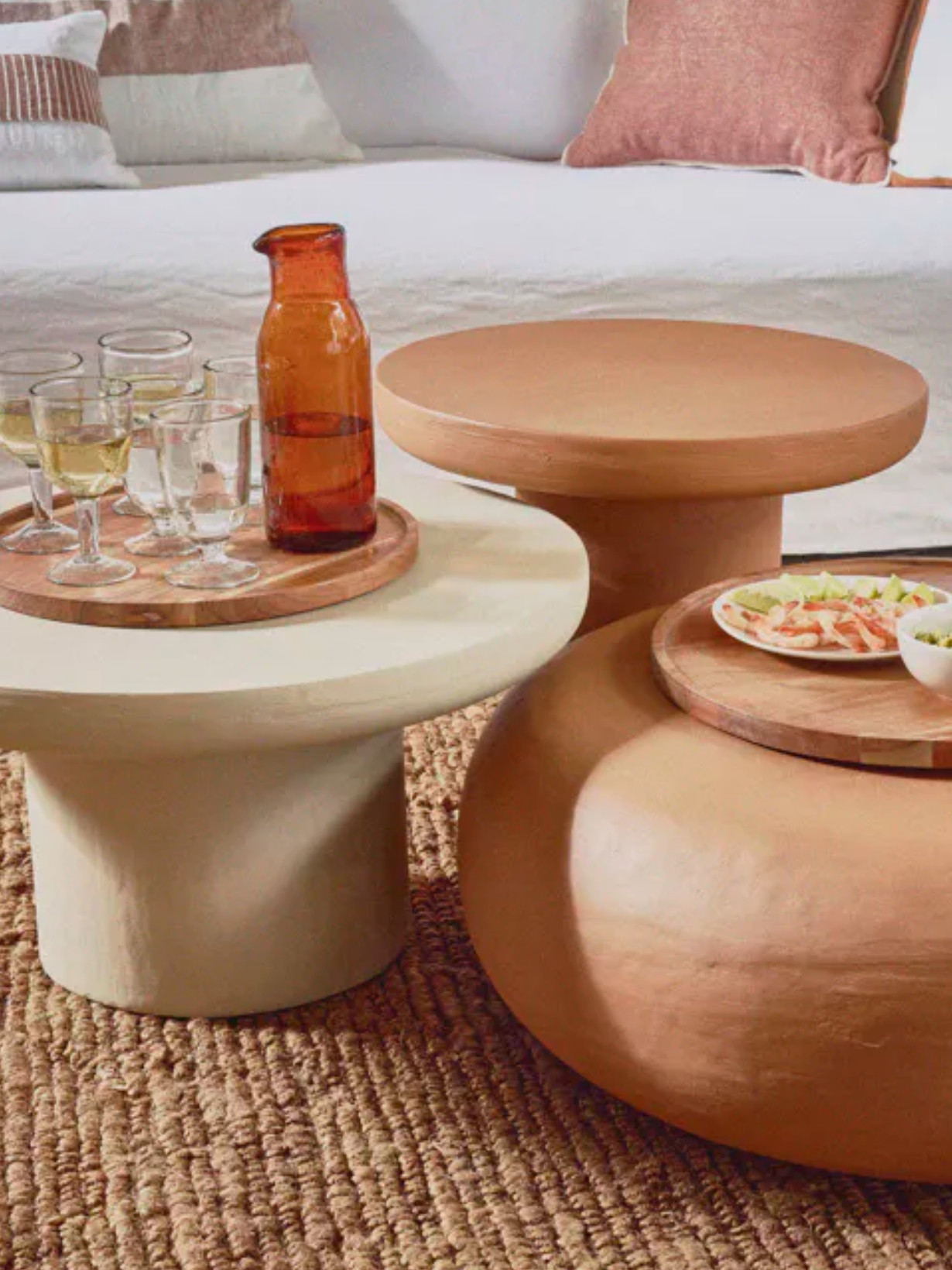Pomax, Lime plaster coffee table, Piastro