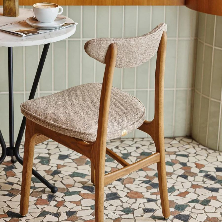 200-190 bar stool Brown in Boucle Beige Fabric
