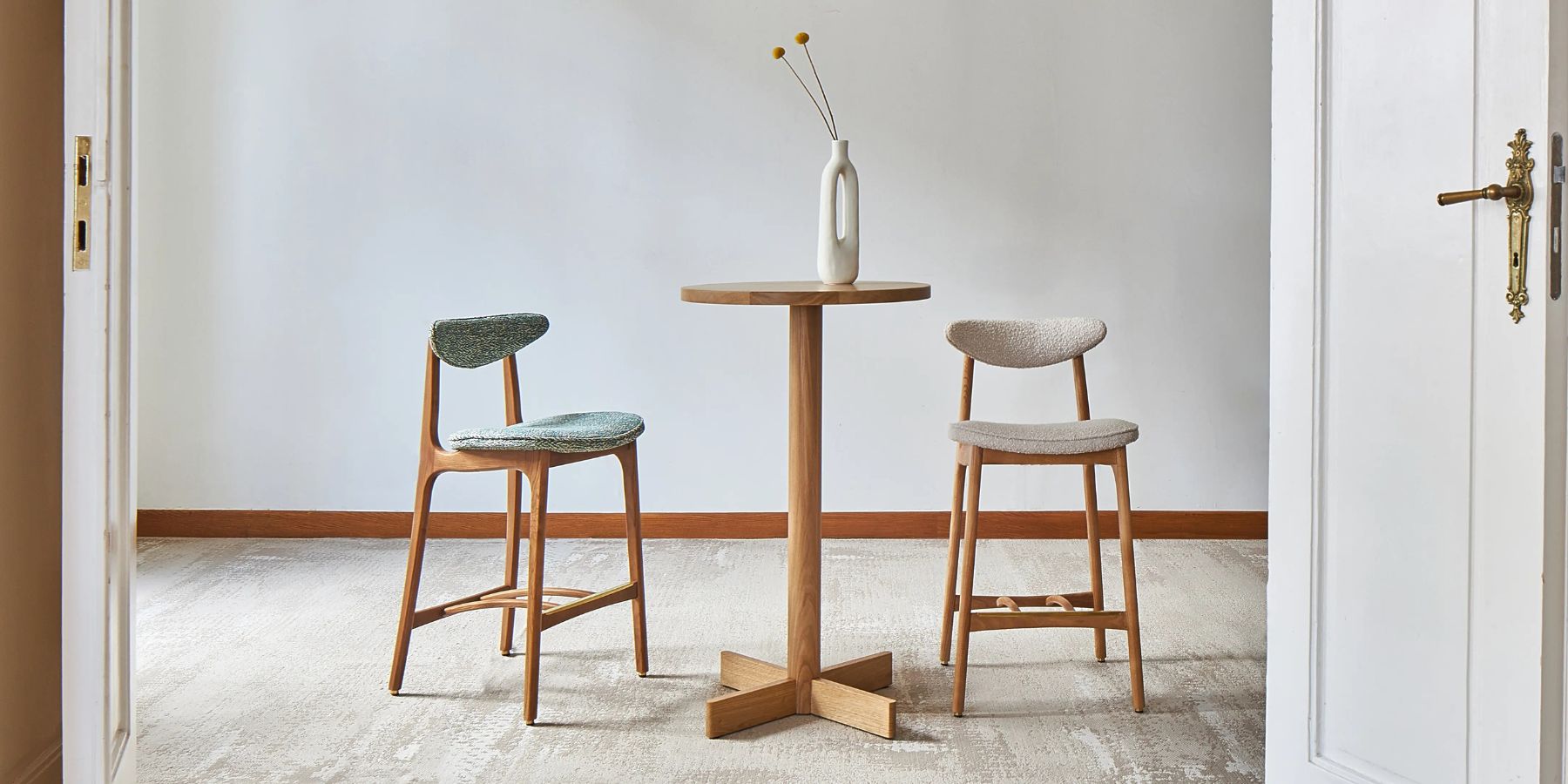 366 Concept Chaise de bar en frêne massif, Série 200-190 - H65cm - Tissu Bouclette