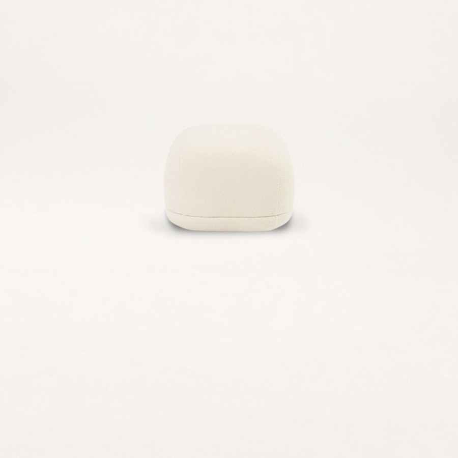 Gabrielle Paris Gaston pouf cream boucle · three-quarter view