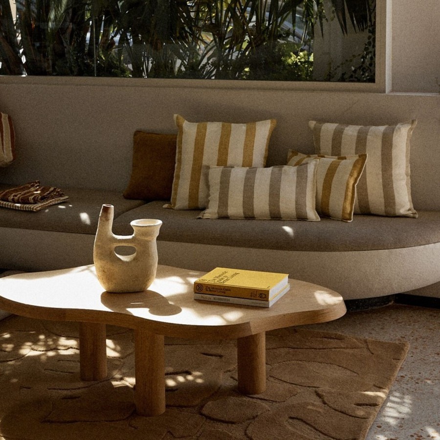 Table basse Jeanne Gabrielle Paris chêne naturel en ambiance
