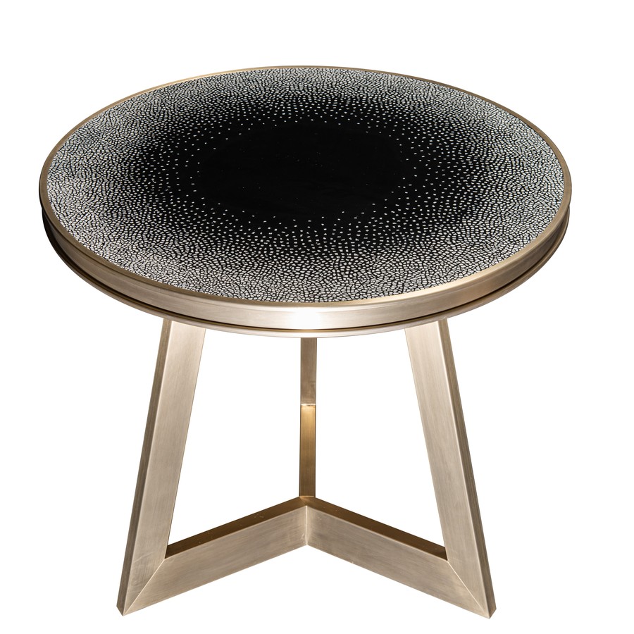 Red Edition table Trévise, détail incrustation coquilles d'œufs